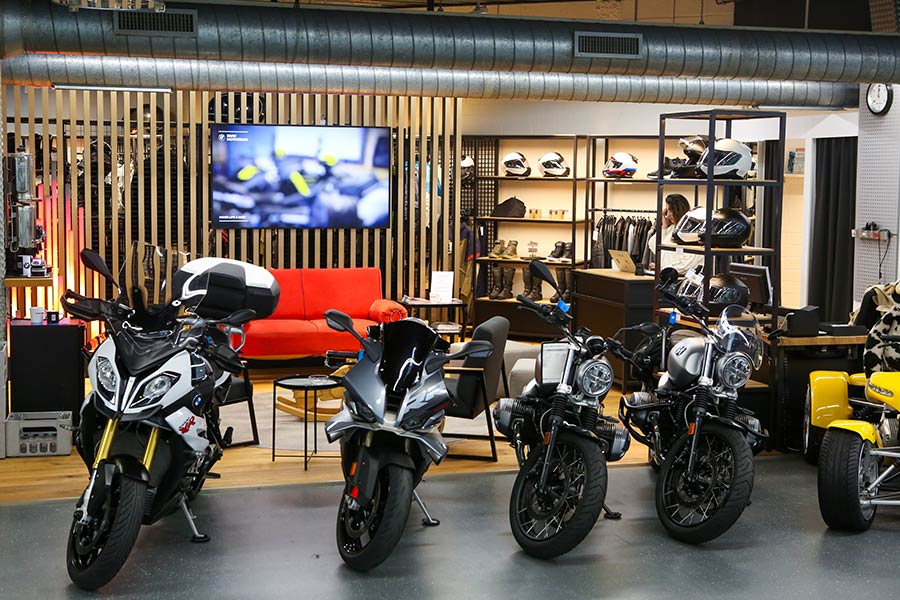 Probefahrt vereinbaren bei Motorrad Fassbender Probefahrt vereinbaren bei Motorrad Fassbender