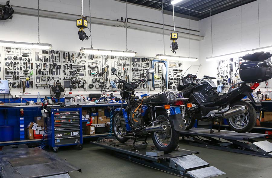 Service-Angebote bei Motorrad Fassbender Service-Angebote bei Motorrad Fassbender
