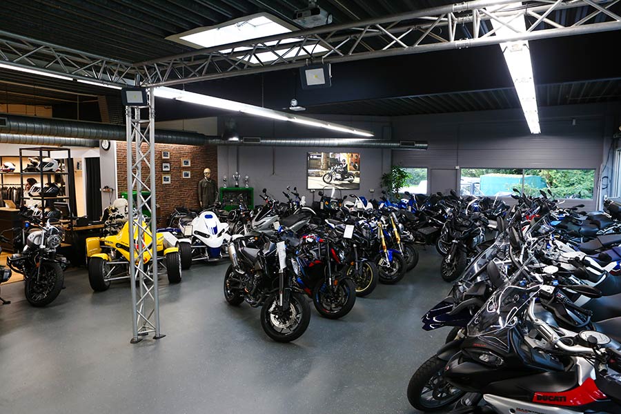 Motorrad-Vermietung bei Fassbender Motorrad-Vermietung bei Fassbender