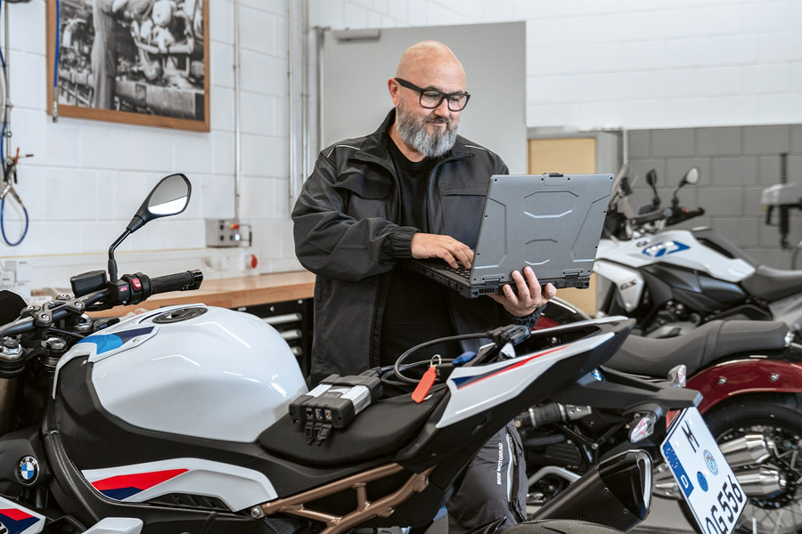 TÜV und HU bei Motorrad Fassbender TÜV und HU bei Motorrad Fassbender