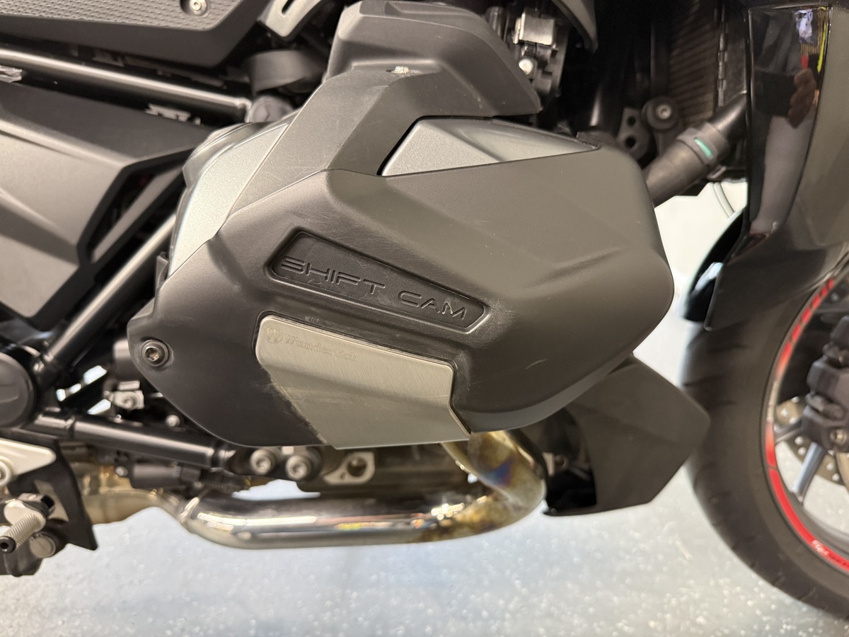 BMW R1250RS 3x Pakete, viel Zubehör, Service BMW R1250RS 3x Pakete, viel Zubehör, Service