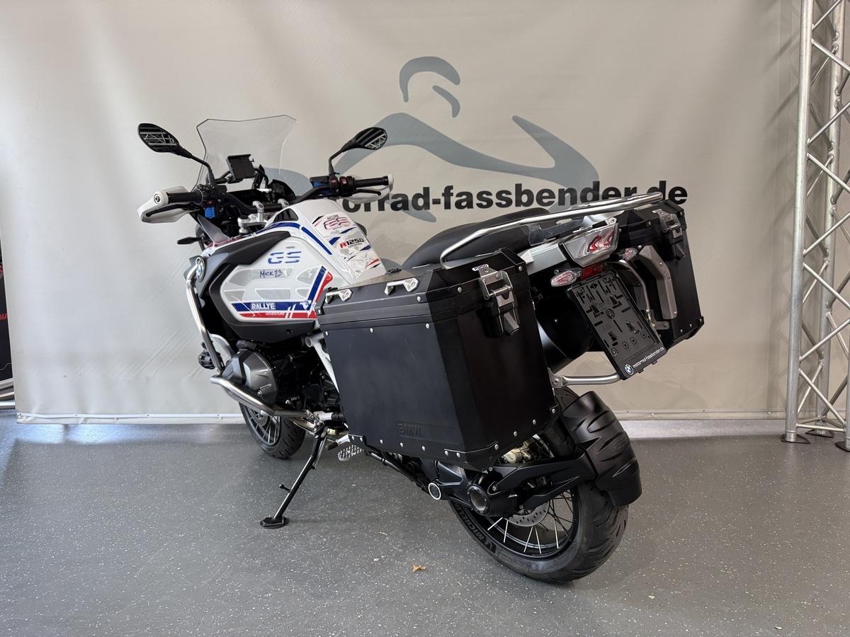 BMW R 1250 GS Adventure 5 Pakete, inkl. Service BMW R 1250 GS Adventure 5 Pakete, inkl. Service
