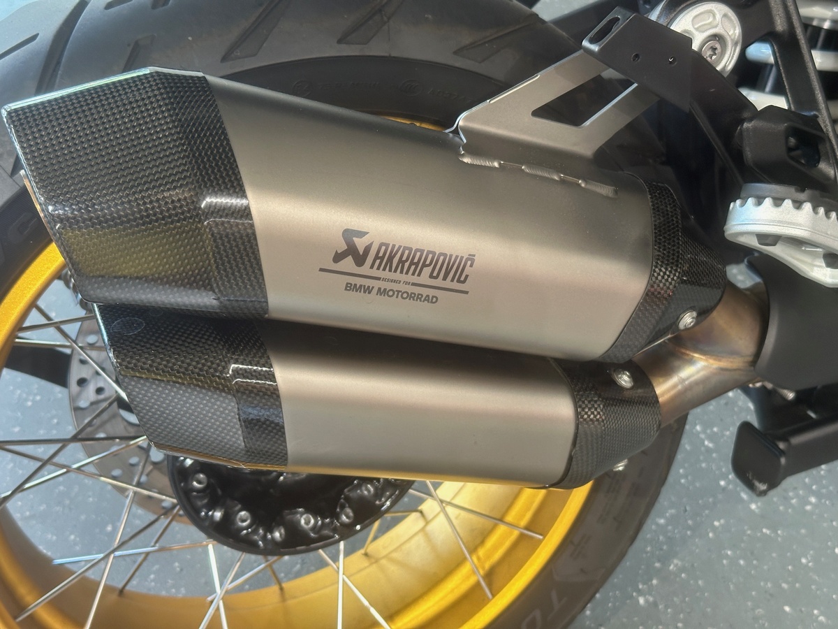 BMW R 1300 GS Top gepflegt, wie NEU inkl. Option 719 BMW R 1300 GS Top gepflegt, wie NEU inkl. Option 719