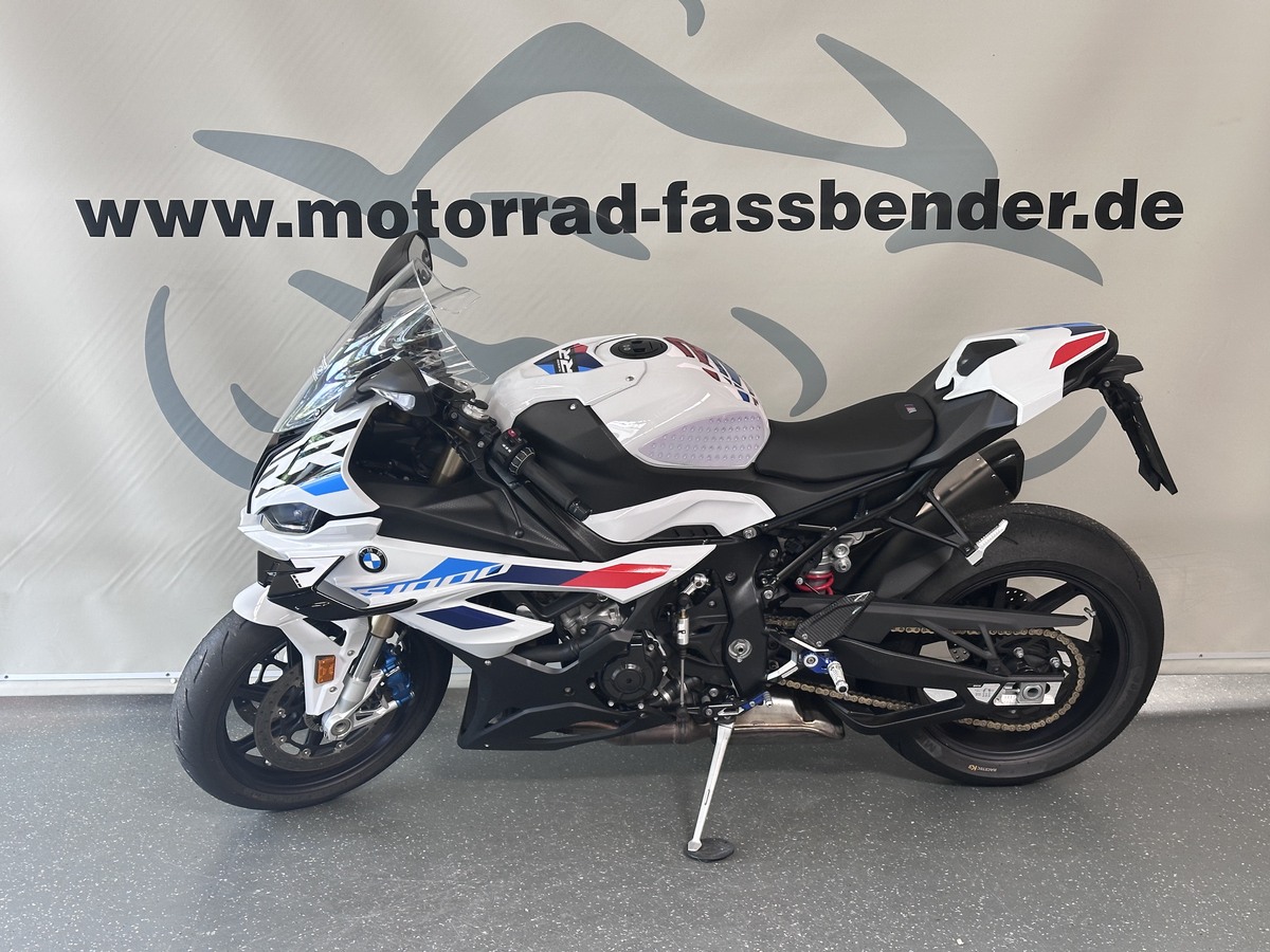 BMW S 1000 RR 4x Pakete, Service inkl. Akrapovice ES BMW S 1000 RR 4x Pakete, Service inkl. Akrapovice ES