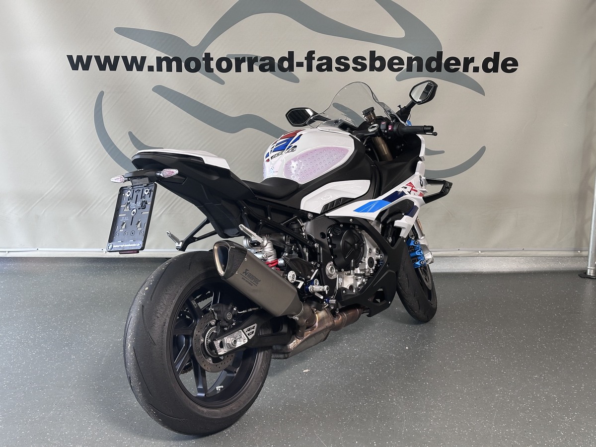 BMW S 1000 RR 4x Pakete, Service inkl. Akrapovice ES BMW S 1000 RR 4x Pakete, Service inkl. Akrapovice ES