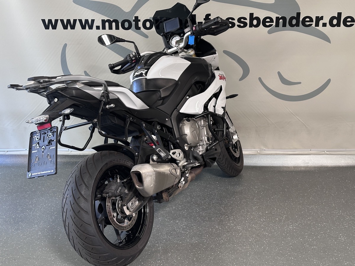 BMW S1000XR BMW S1000XR