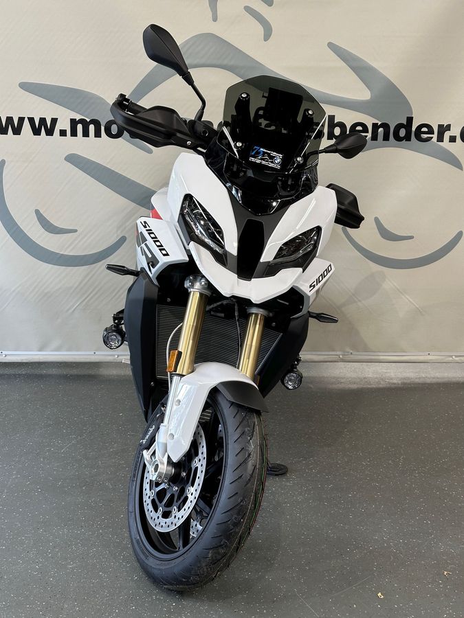 BMW S 1000 XR 2 Pakete, Schmiederäder, Z-Scheinw. BMW S 1000 XR 2 Pakete, Schmiederäder, Z-Scheinw.