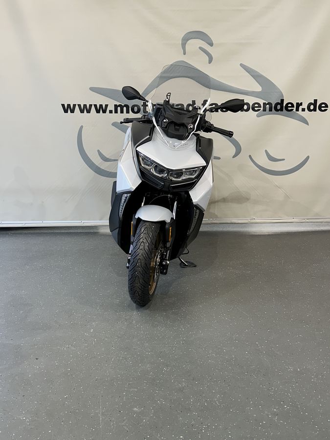 BMW C 400 GT Style Exclusive BMW C 400 GT Style Exclusive