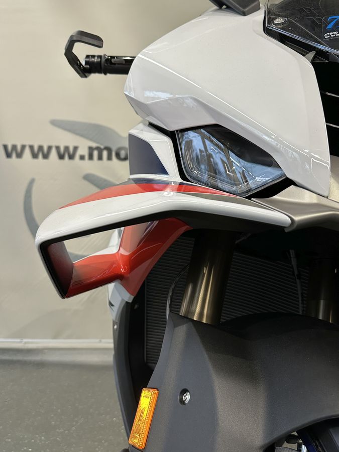 BMW S 1000 RR  BMW S 1000 RR