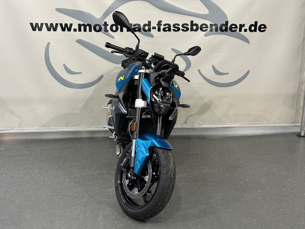 BMW F 900 R A2 Wahlweise 35 kW bzw. 70 kW BMW F 900 R A2 Wahlweise 35 kW bzw. 70 kW
