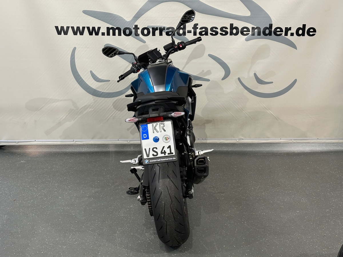 BMW F 900 R A2 Wahlweise 35 kW bzw. 70 kW BMW F 900 R A2 Wahlweise 35 kW bzw. 70 kW