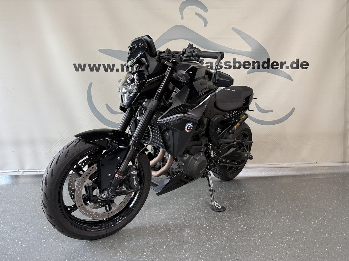 BMW F 900 R A2 Wunderschönes Fun Bike RS2E BMW F 900 R A2 Wunderschönes Fun Bike RS2E