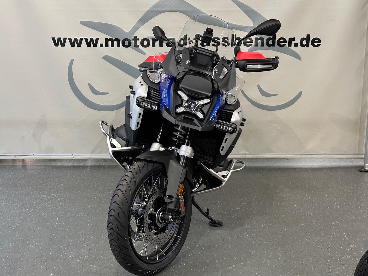 BMW R 1300 GS Adventure BMW R 1300 GS Adventure