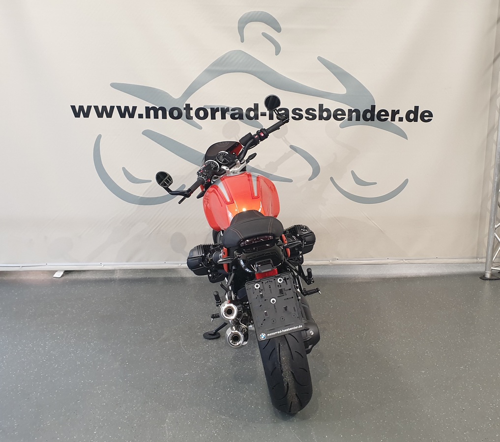 BMW R 12 nineT BMW R 12 nineT
