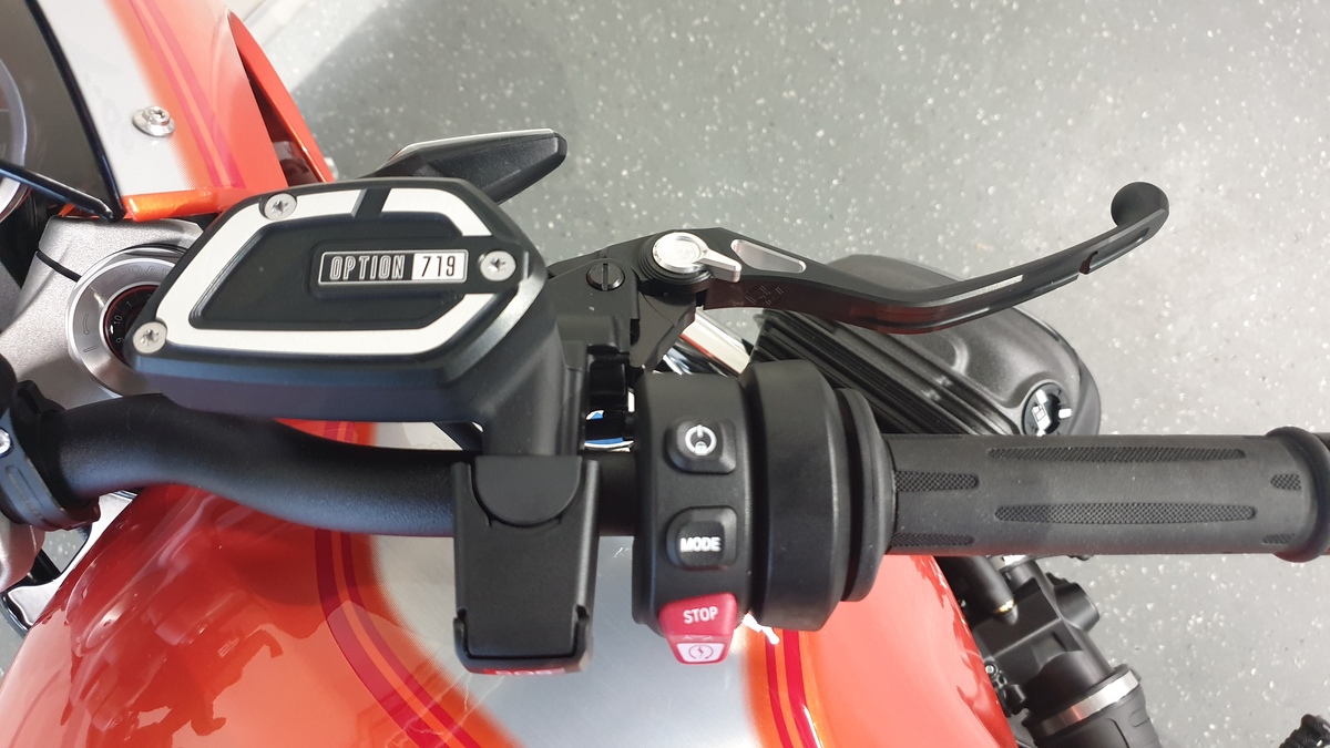 BMW R 12 nineT BMW R 12 nineT