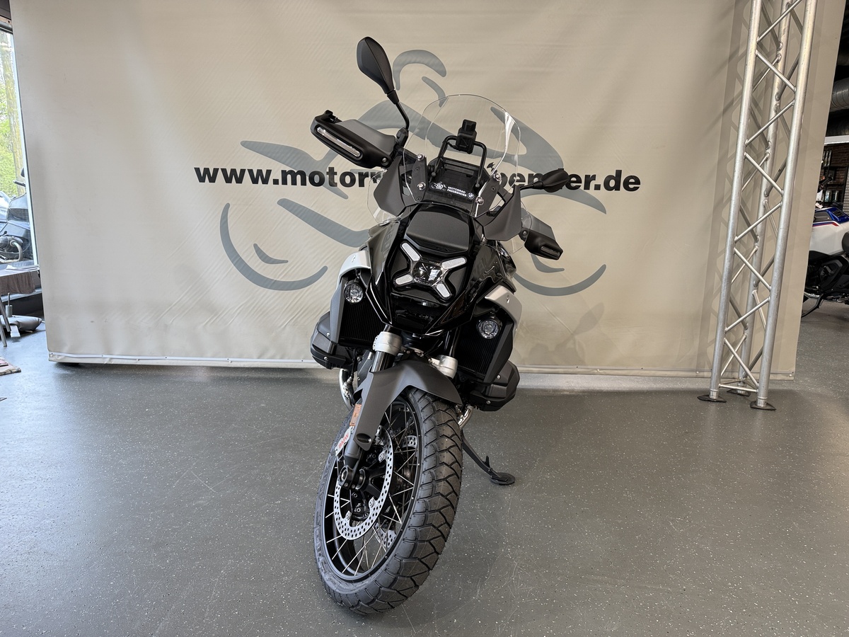 BMW R 1300 GS BMW R 1300 GS