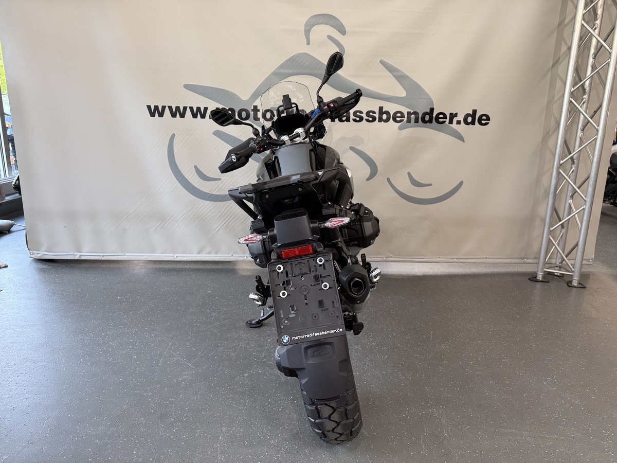 BMW R 1300 GS BMW R 1300 GS