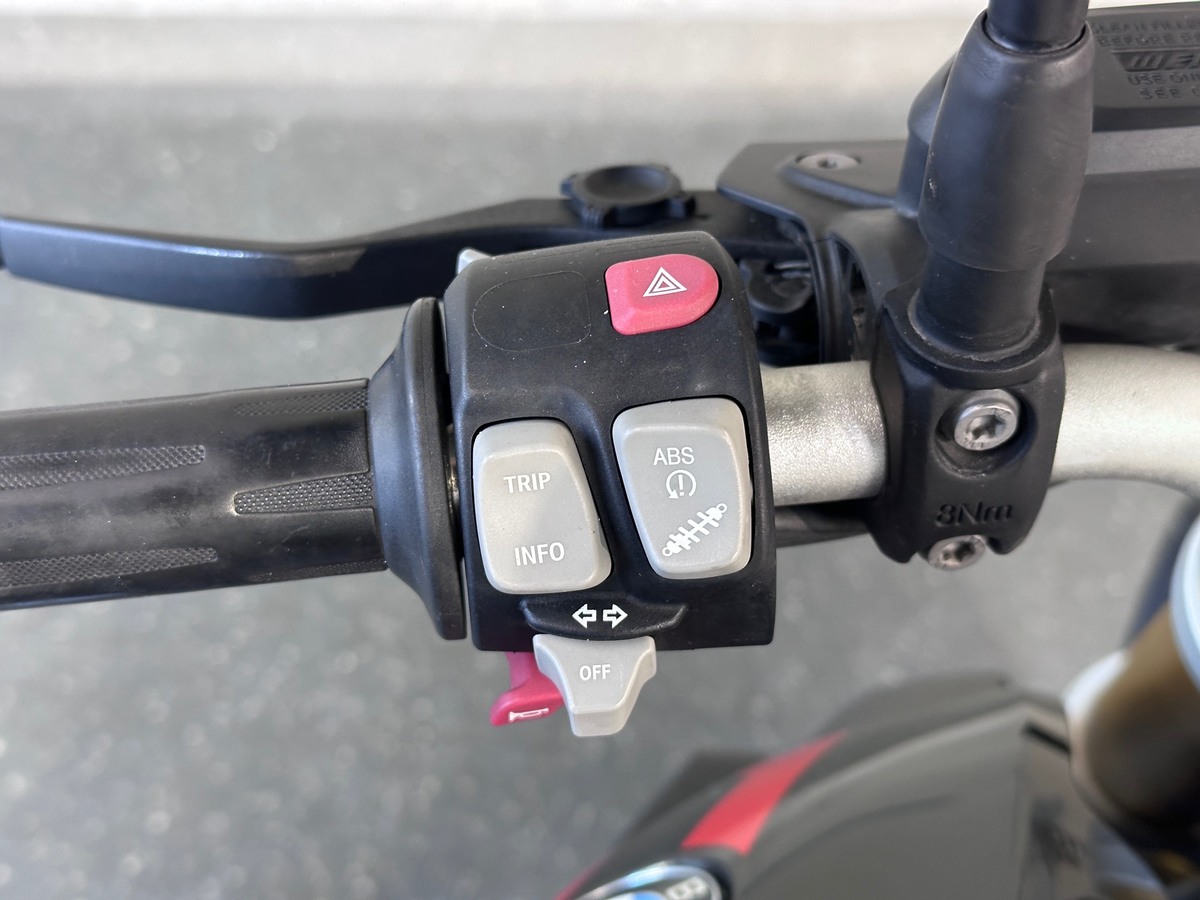 BMW R 1200 R Gut ausgestattete R BMW R 1200 R Gut ausgestattete R