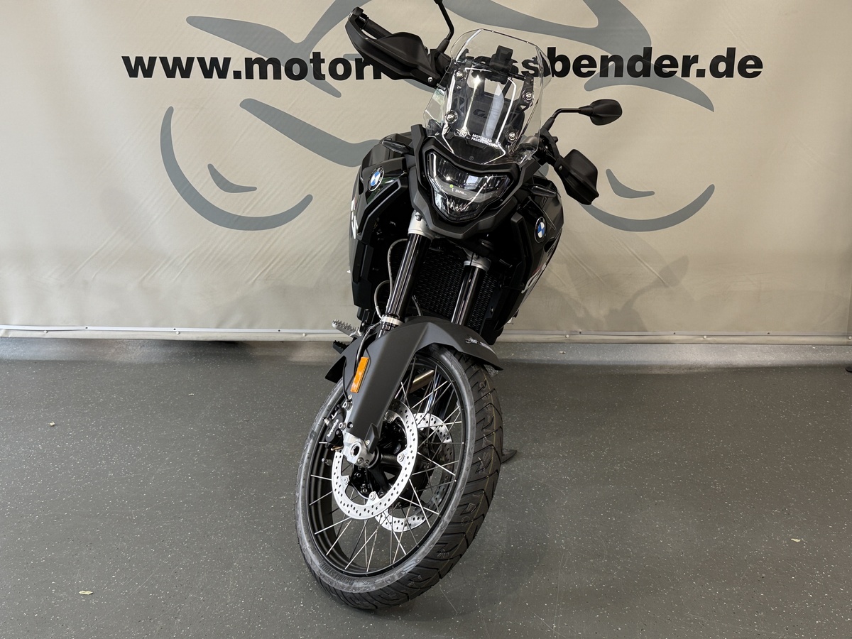 BMW F900GS verf. ab 09.11.2026, mind 1500km BMW F900GS verf. ab 09.11.2026, mind 1500km