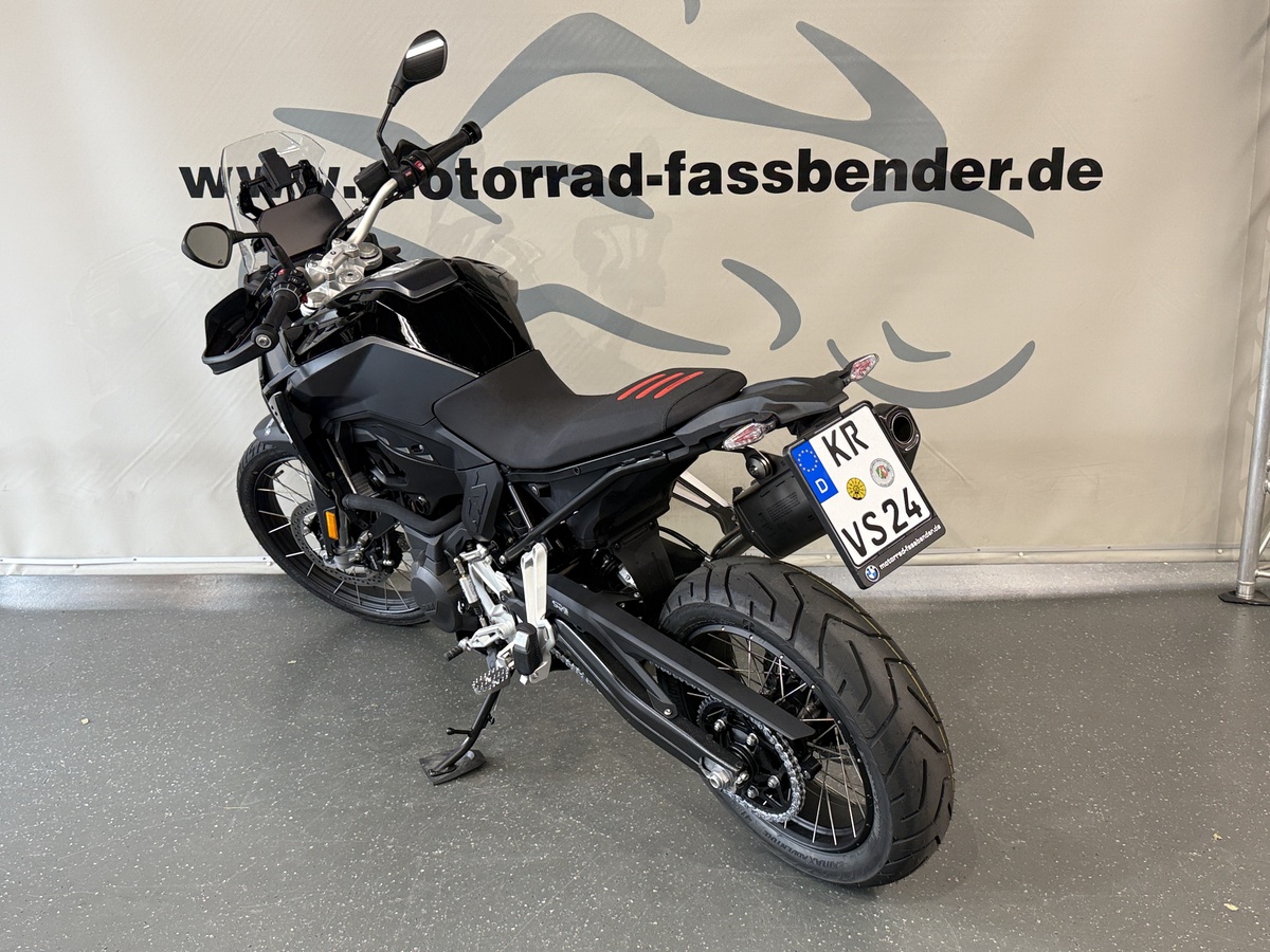 BMW F900GS verf. ab 09.11.2026, mind 1500km BMW F900GS verf. ab 09.11.2026, mind 1500km
