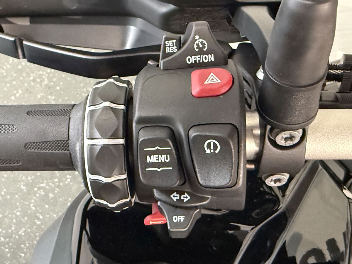 BMW F900GS verf. ab 09.11.2026, mind 1500km BMW F900GS verf. ab 09.11.2026, mind 1500km
