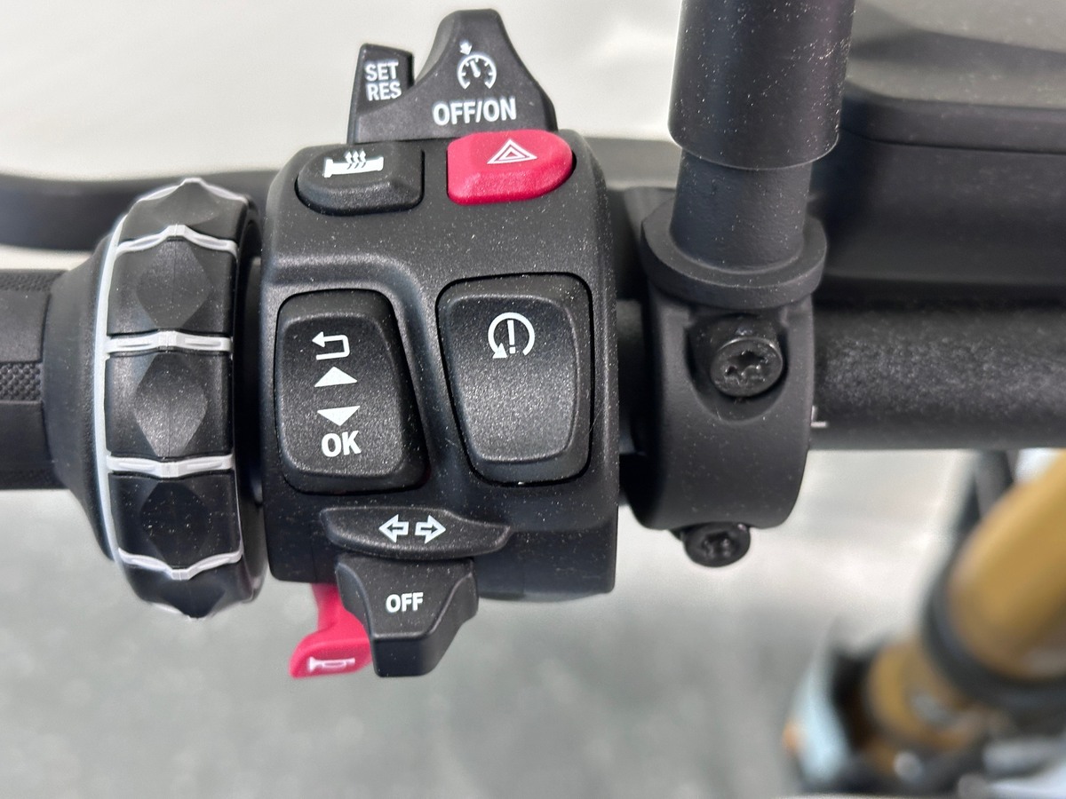 BMW R 12 G/S Remus Endschalldämpfer BMW R 12 G/S Remus Endschalldämpfer