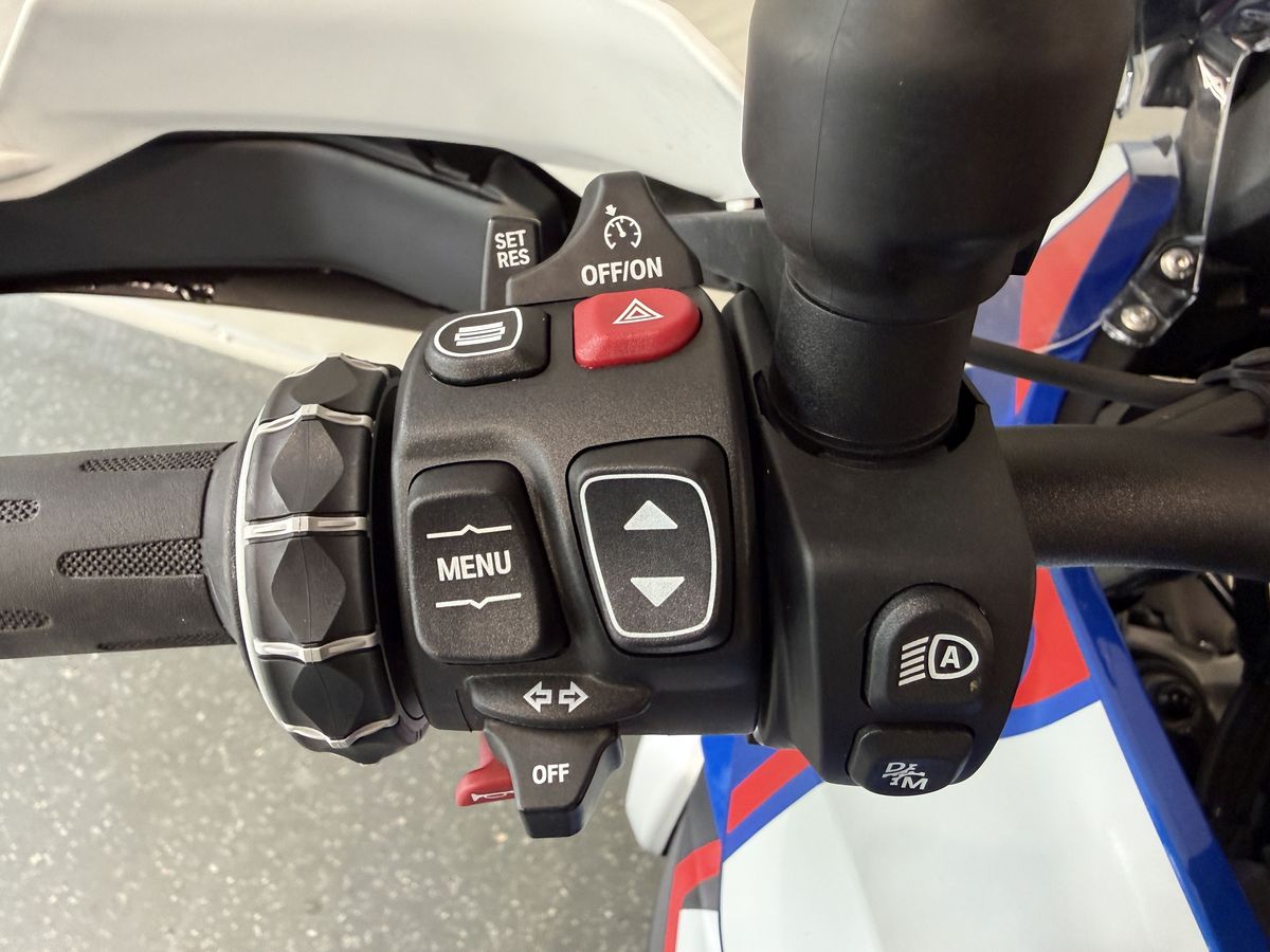BMW R 1300 GS Verf. ab dem 11.09.26, min. 1500km BMW R 1300 GS Verf. ab dem 11.09.26, min. 1500km