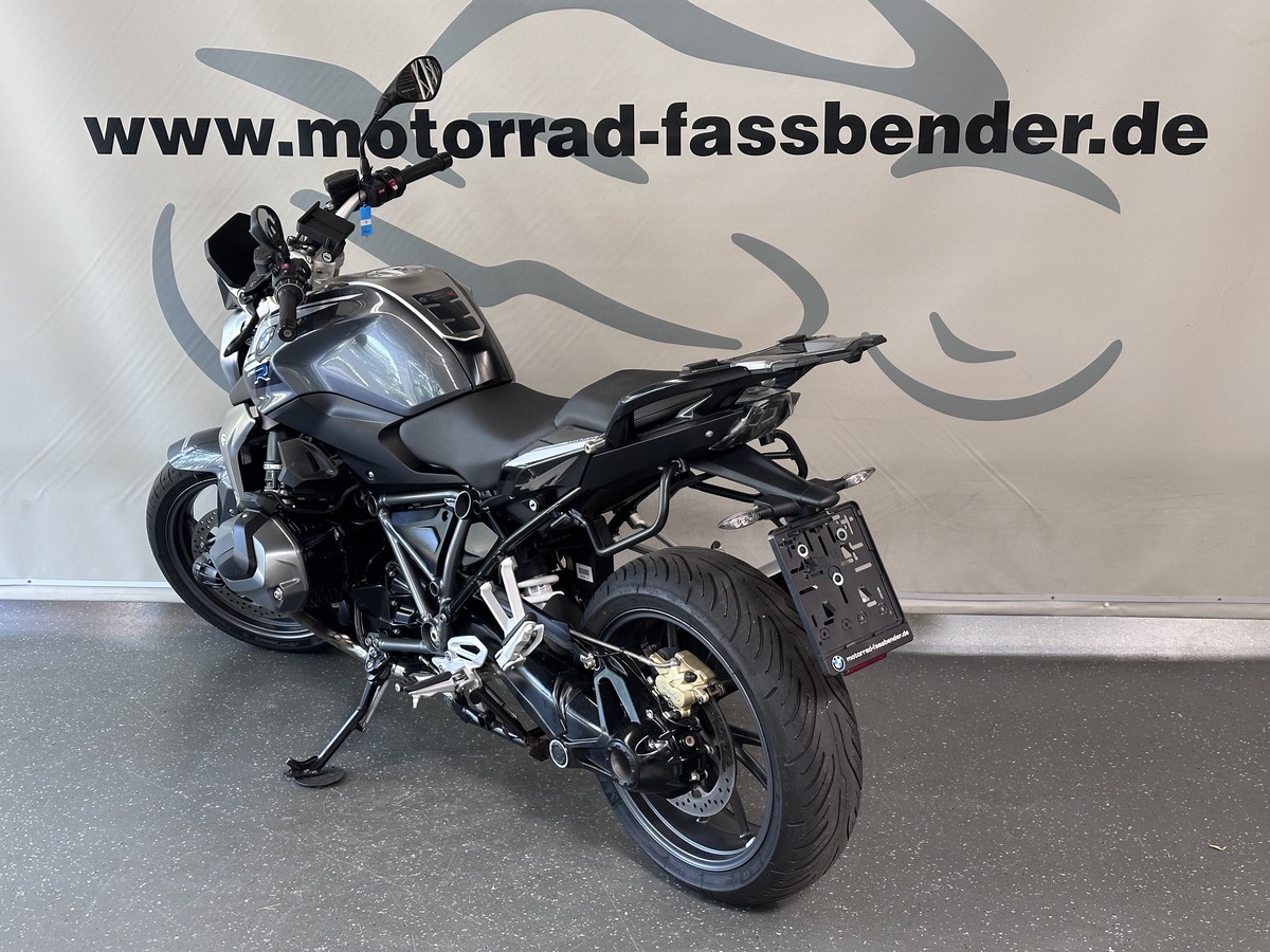 BMW R1250R 3 x Pakete BMW R1250R 3 x Pakete