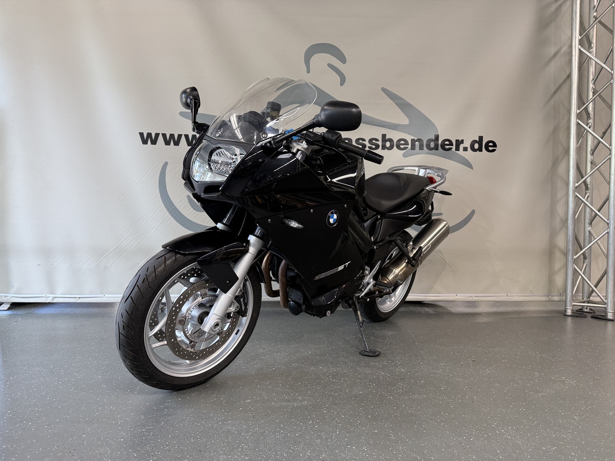 BMW F800ST BMW F800ST
