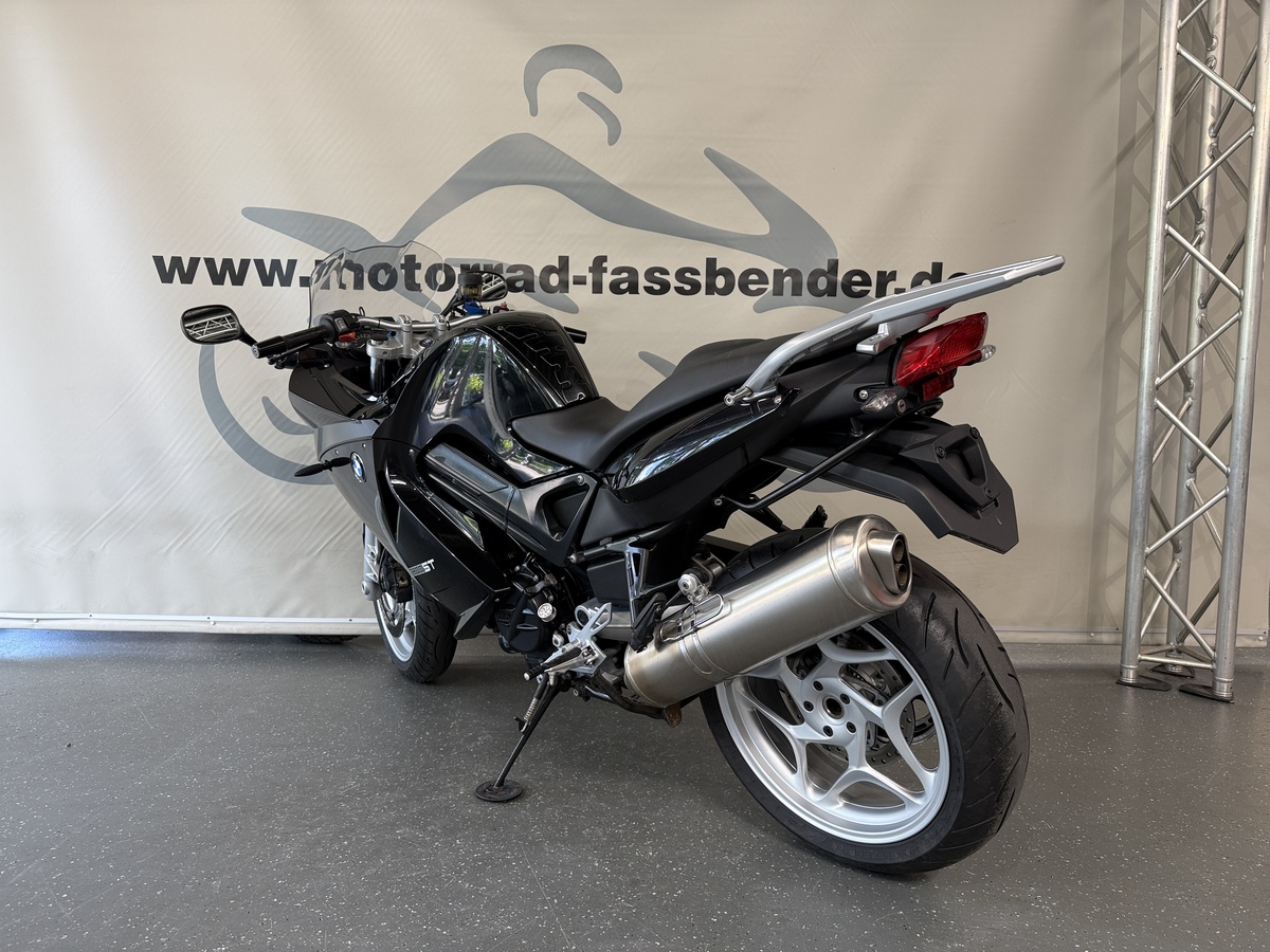 BMW F800ST BMW F800ST
