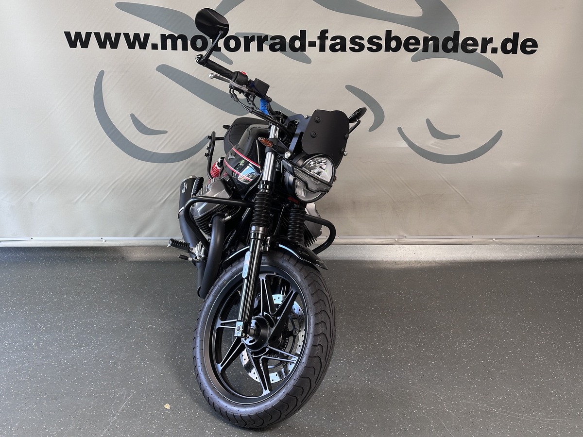 MOTO GUZZI V 7 Stone Special Edition MOTO GUZZI V 7 Stone Special Edition