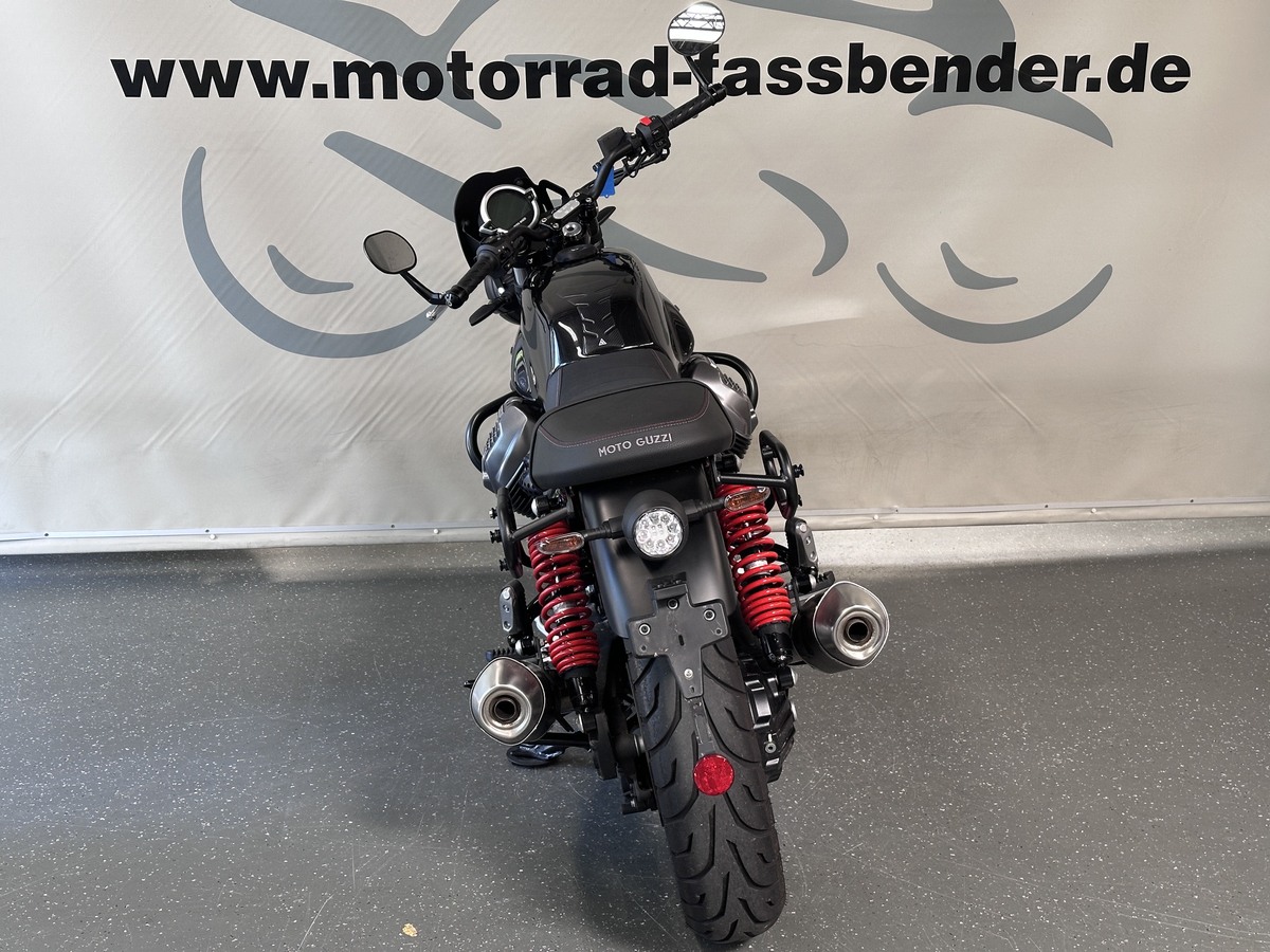 MOTO GUZZI V 7 Stone Special Edition MOTO GUZZI V 7 Stone Special Edition