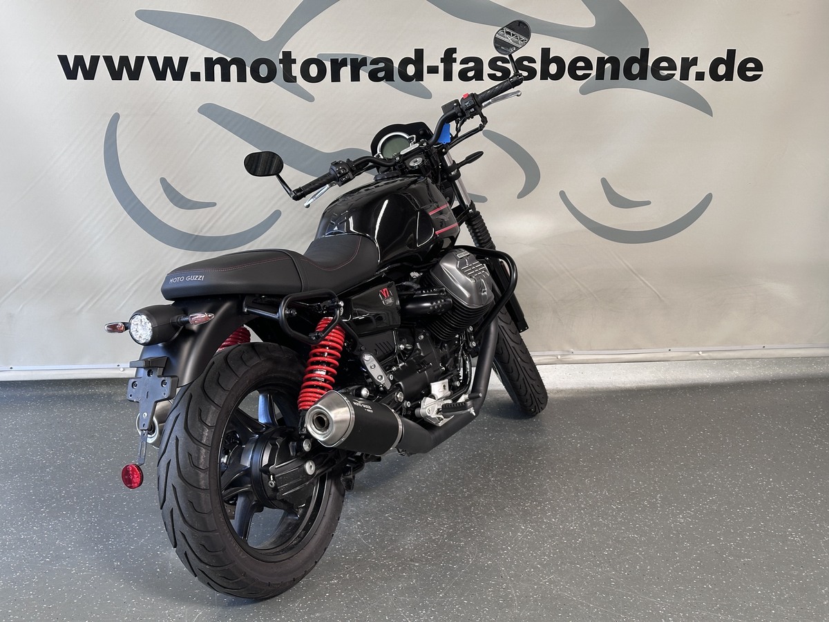 MOTO GUZZI V 7 Stone Special Edition MOTO GUZZI V 7 Stone Special Edition