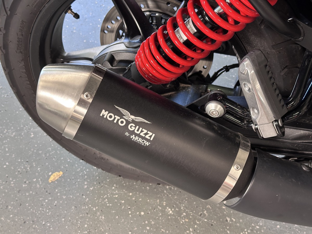 MOTO GUZZI V 7 Stone Special Edition MOTO GUZZI V 7 Stone Special Edition