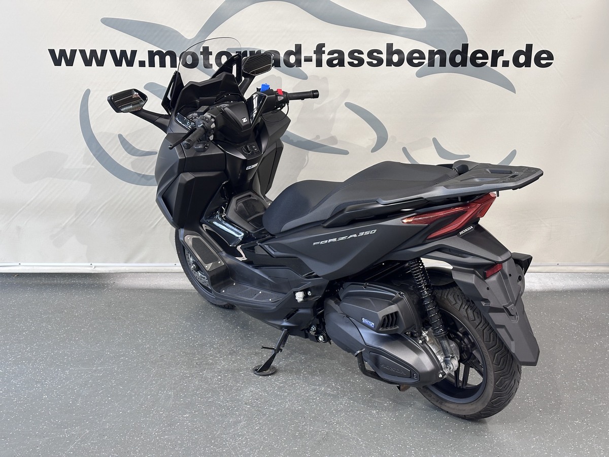 HONDA Forza NSS 350 Top Case, Service HONDA Forza NSS 350 Top Case, Service