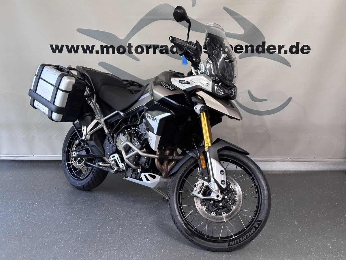 TRIUMPH Tiger 900 Rally Pro Koffer, 7 Carpuride inkl. TRIUMPH Tiger 900 Rally Pro Koffer, 7 Carpuride inkl.