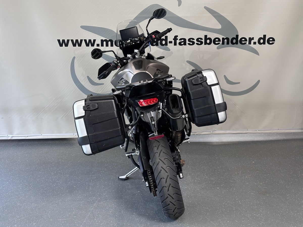 TRIUMPH Tiger 900 Rally Pro Koffer, 7 Carpuride inkl. TRIUMPH Tiger 900 Rally Pro Koffer, 7 Carpuride inkl.