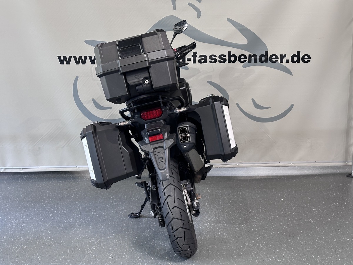 HONDA CRF 1000 D Africa Twin Inkl. Koffersatz HONDA CRF 1000 D Africa Twin Inkl. Koffersatz