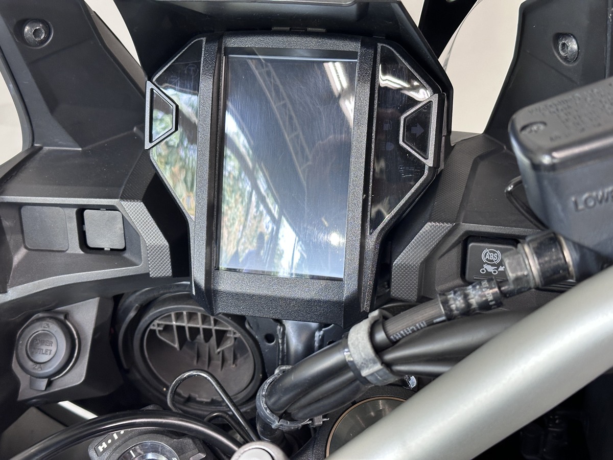 HONDA CRF 1000 D Africa Twin Inkl. Koffersatz HONDA CRF 1000 D Africa Twin Inkl. Koffersatz