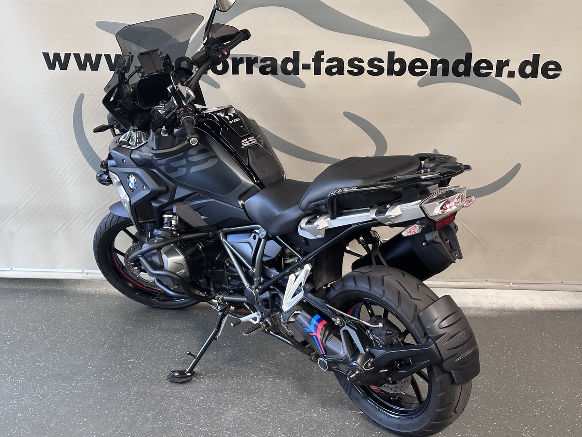 BMW R1250GS 4x Pakete, Schutzbügel, Service BMW R1250GS 4x Pakete, Schutzbügel, Service
