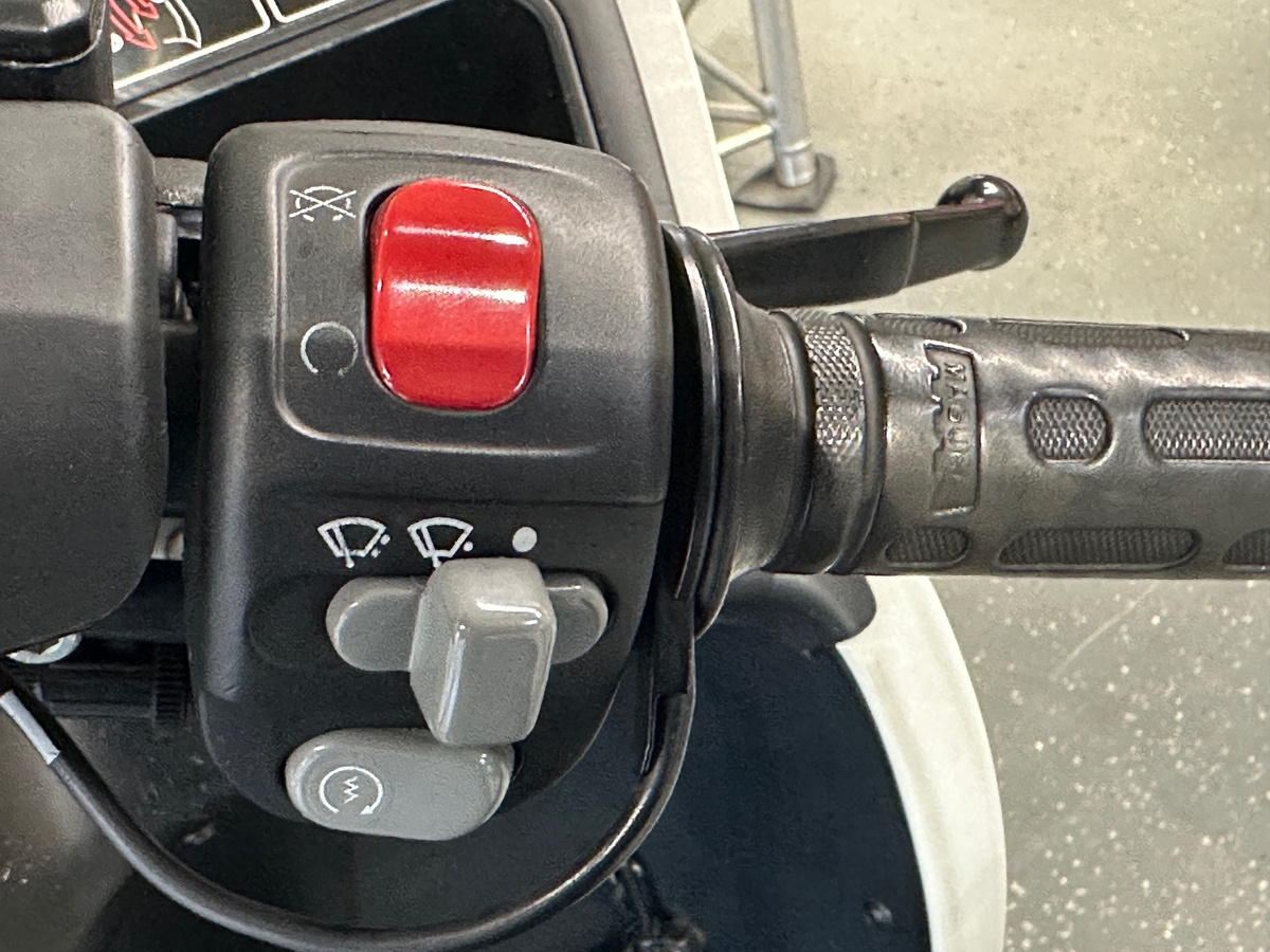 BMW C1-200 Williams C1-200 Williams BMW C1-200 Williams C1-200 Williams