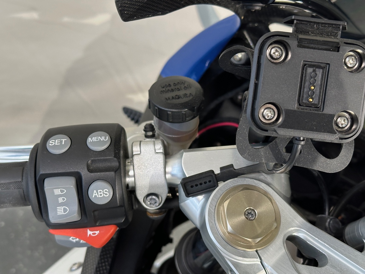 BMW HP2 SPORT Im Kundenauftrag ! BMW HP2 SPORT Im Kundenauftrag !