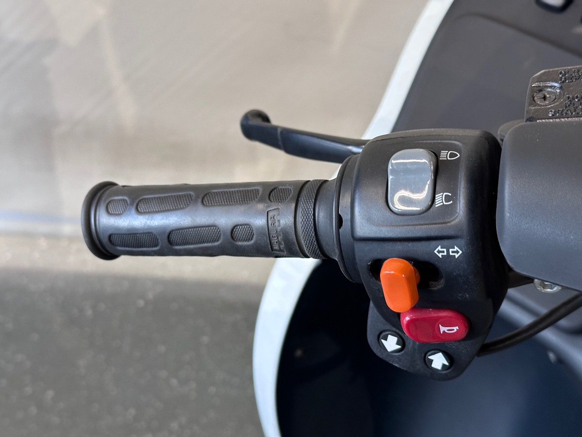 BMW C1-125 Williams sehr gepflegt, Service neu BMW C1-125 Williams sehr gepflegt, Service neu